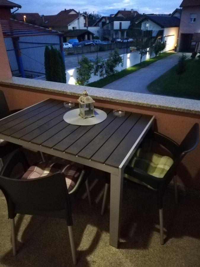 Guest House Lucija Buzin المظهر الخارجي الصورة