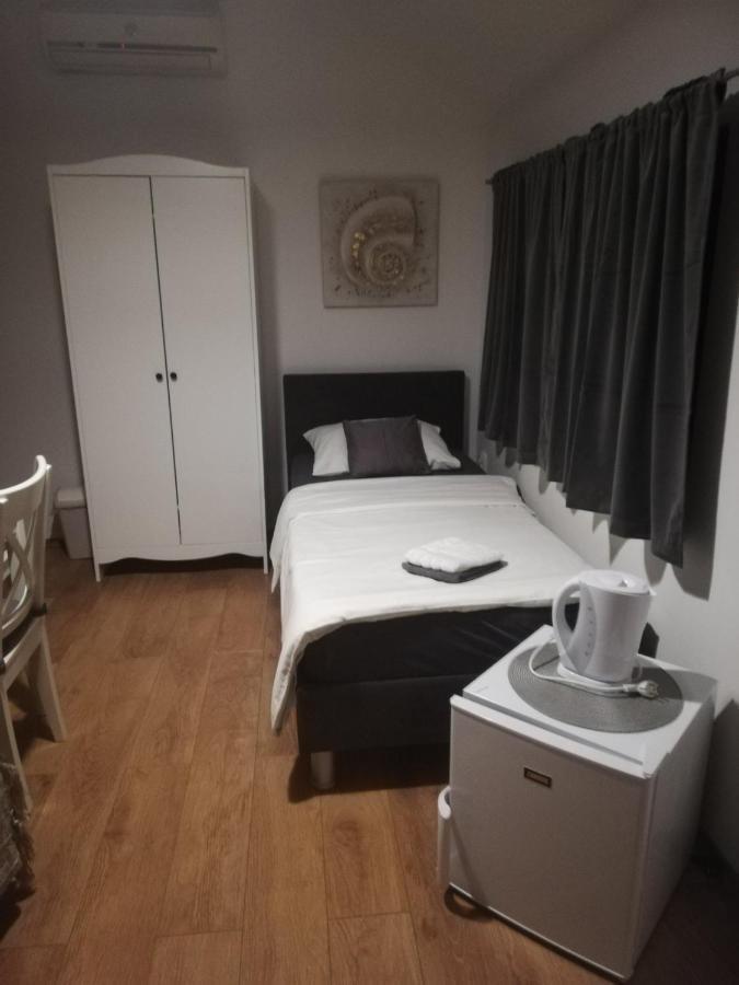 Guest House Lucija Buzin المظهر الخارجي الصورة