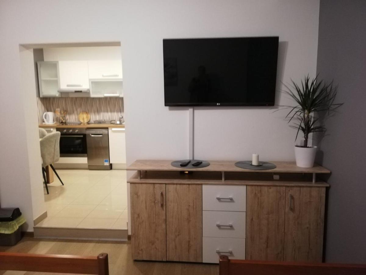 Guest House Lucija Buzin المظهر الخارجي الصورة