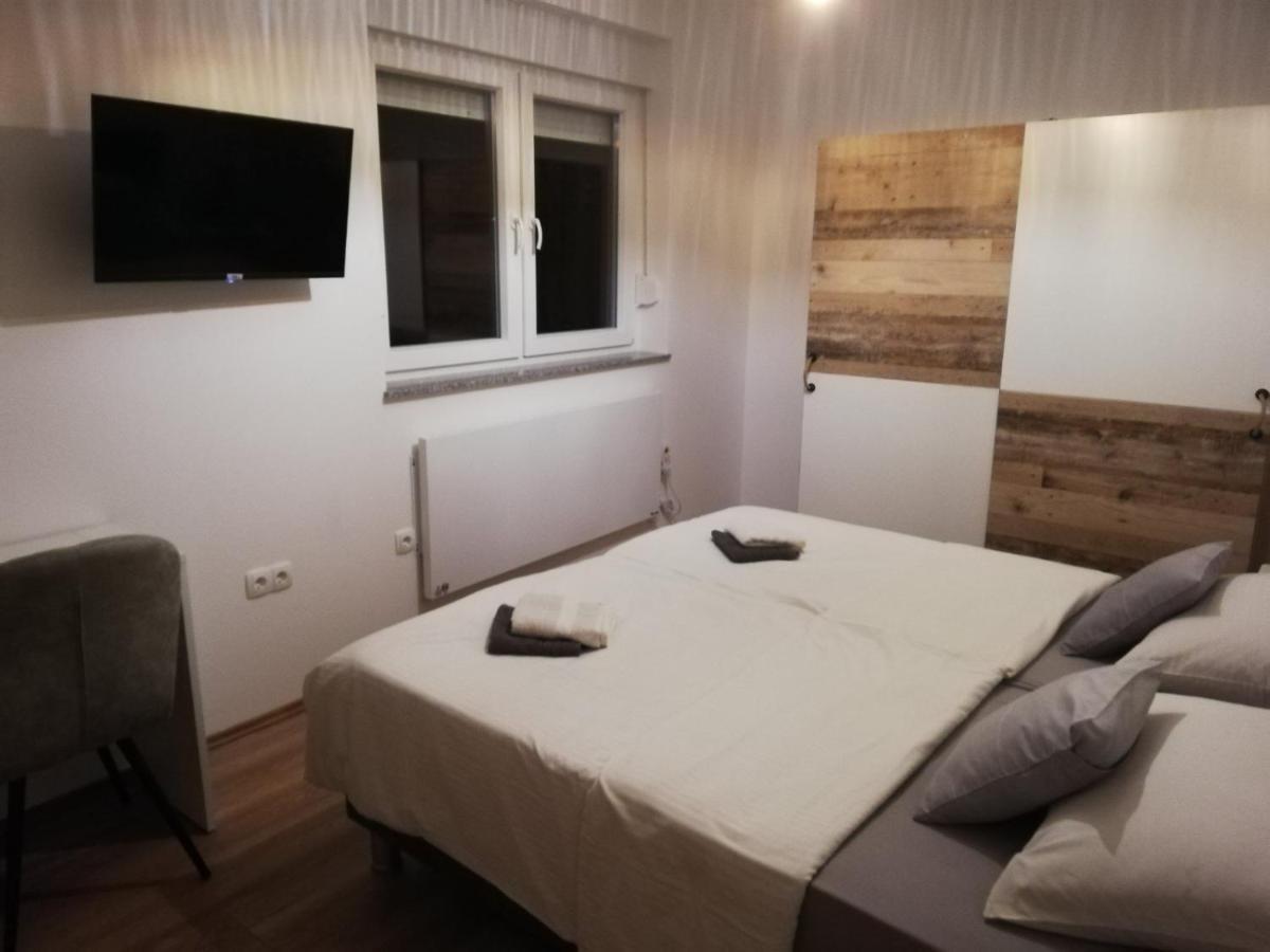 Guest House Lucija Buzin المظهر الخارجي الصورة