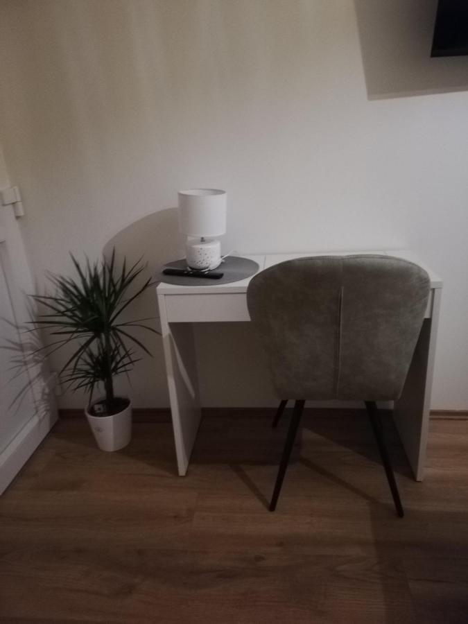 Guest House Lucija Buzin المظهر الخارجي الصورة